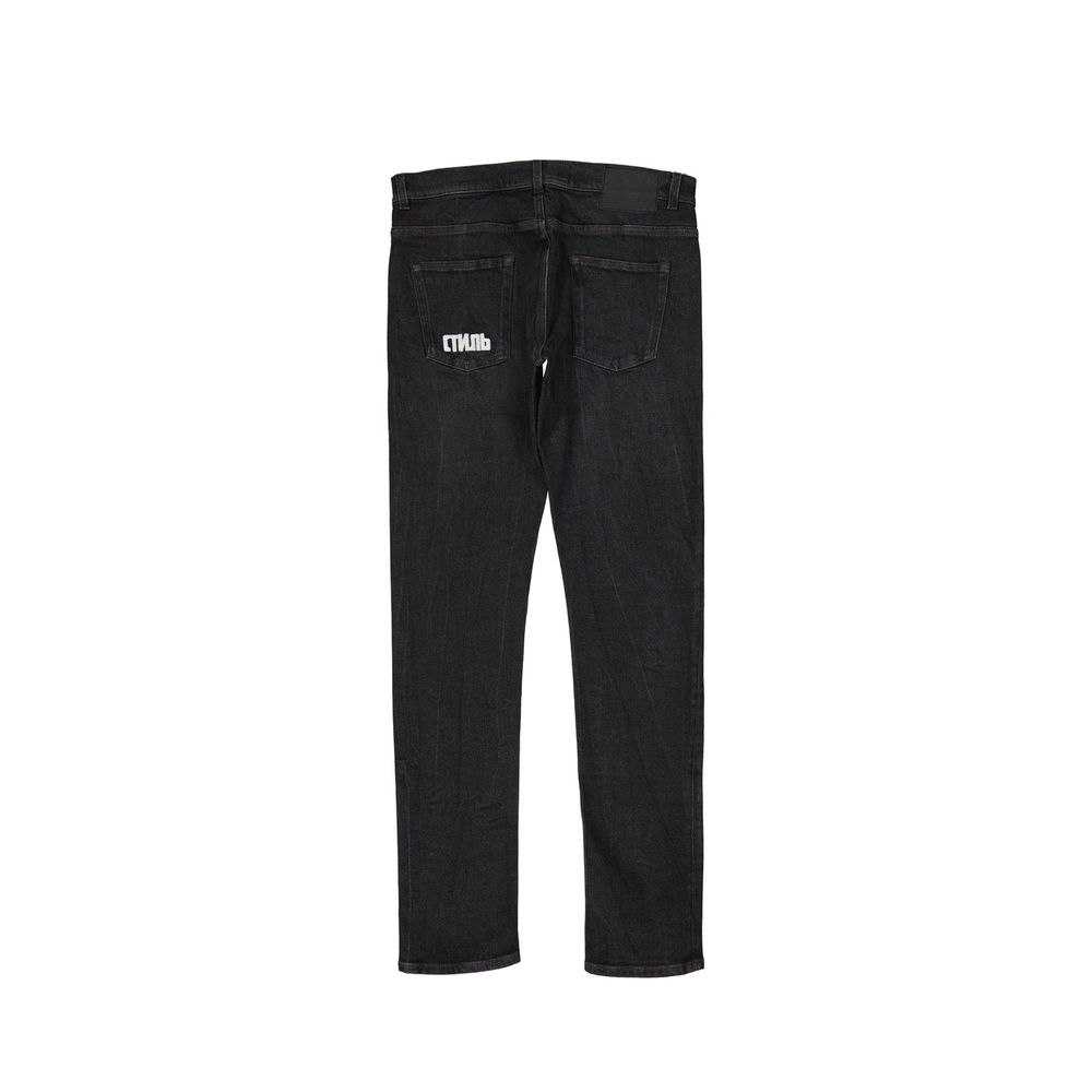 Slim Fit Jeans aus schwarzer Baumwolle