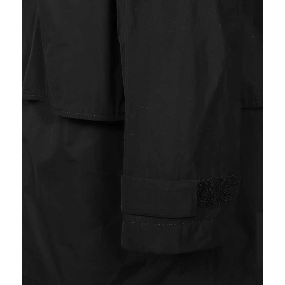 Schwarze Nylon-Shell-Jacke