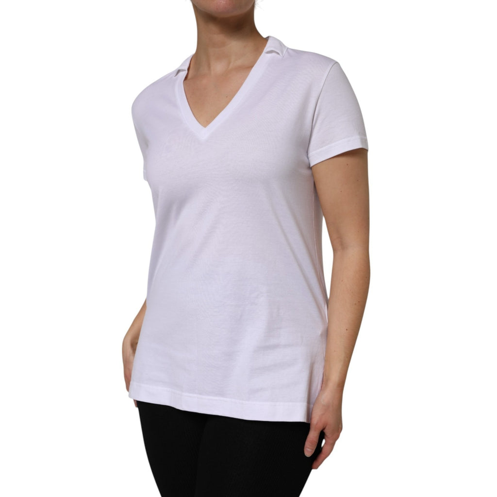 Weißes Baumwoll-T-Shirt mit V-Ausschnitt und kurzen Ärmeln