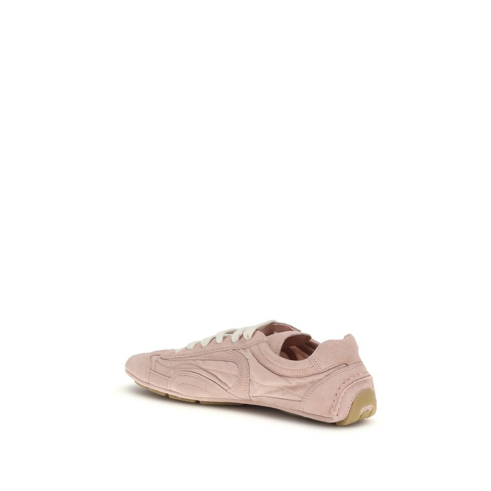 Mehrfarbige Lamm Ovis Aries Aries Turnschuhe