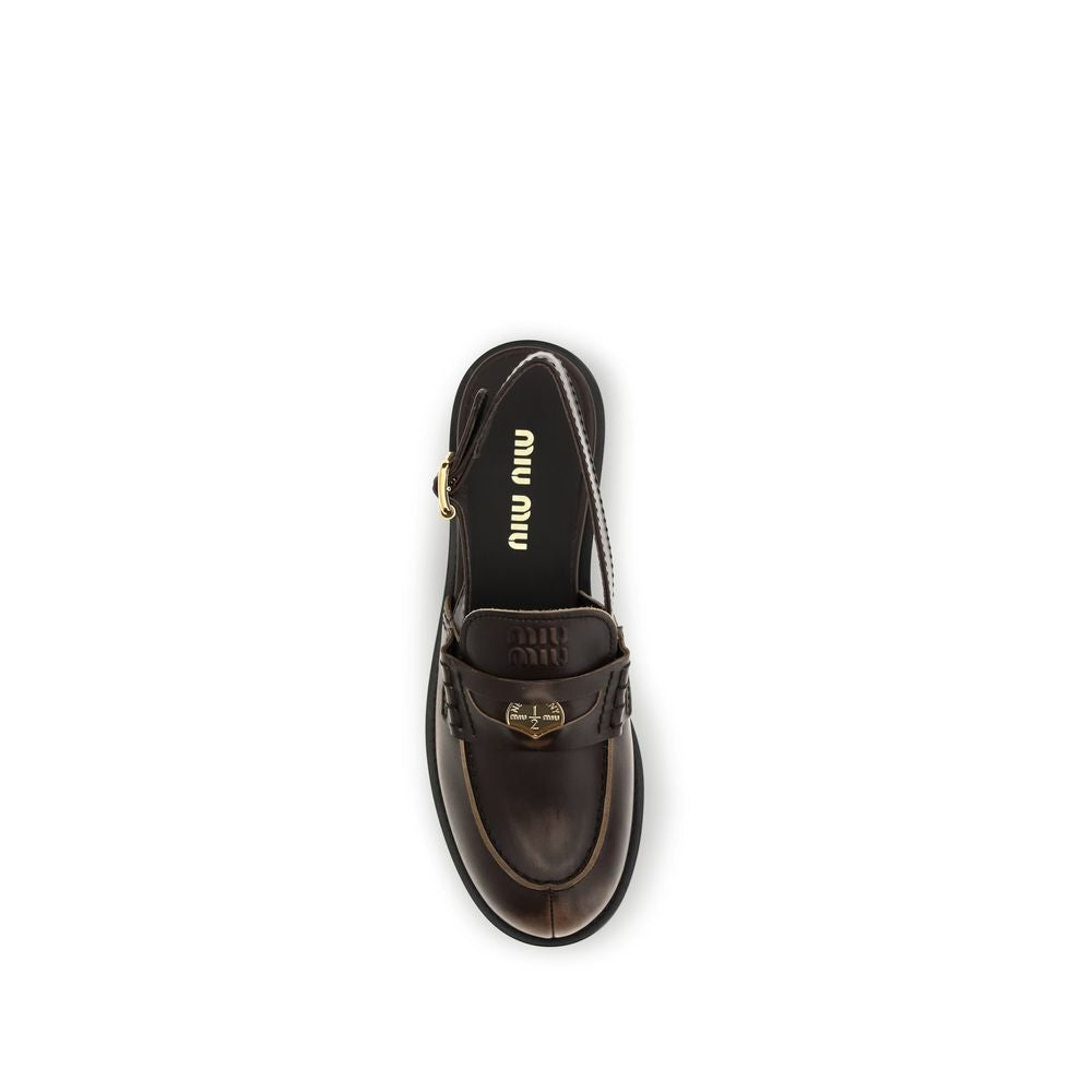 Mocassini slip-on in pelle di vitello marrone (Bos Taurus)
