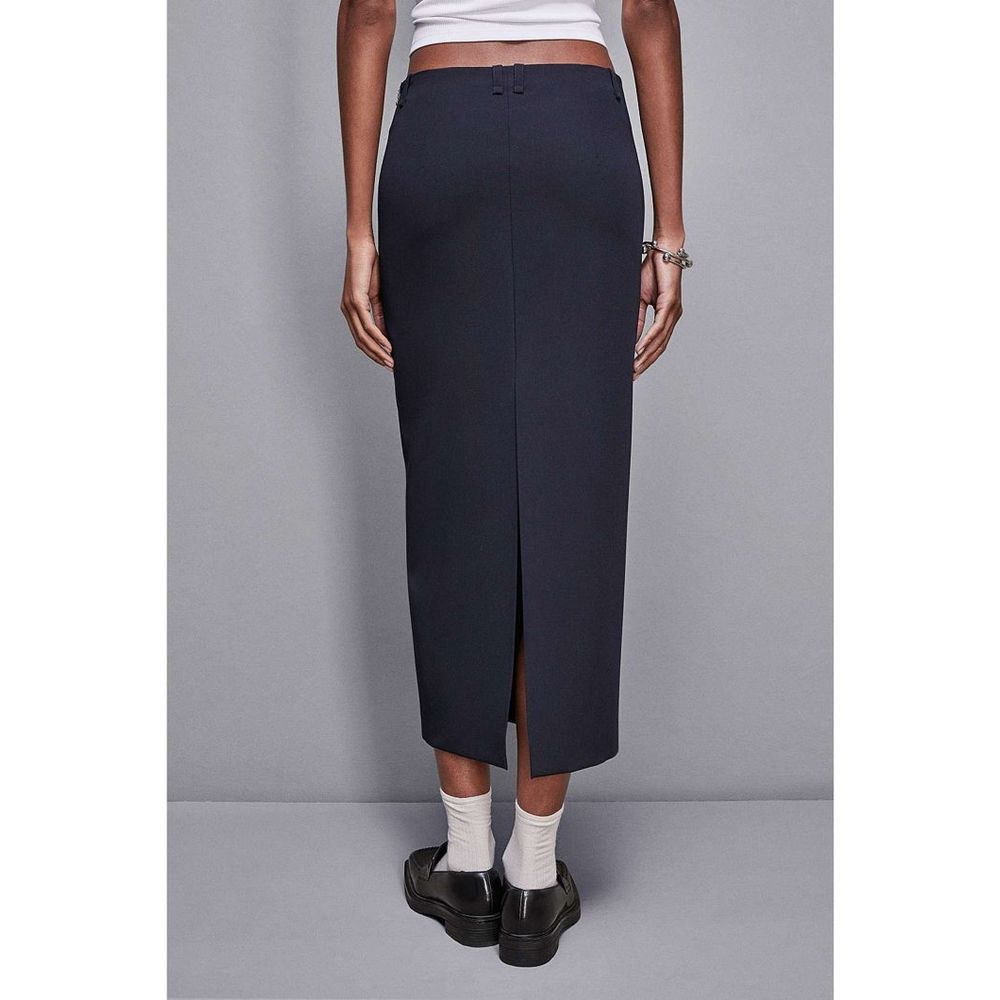 Gonna lunga in poliestere blu navy