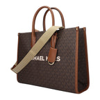 Braune Stoffhandtasche
