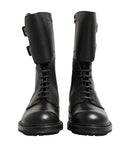 Schwarze Kampfstiefel mit Schnallenriemen aus Leder