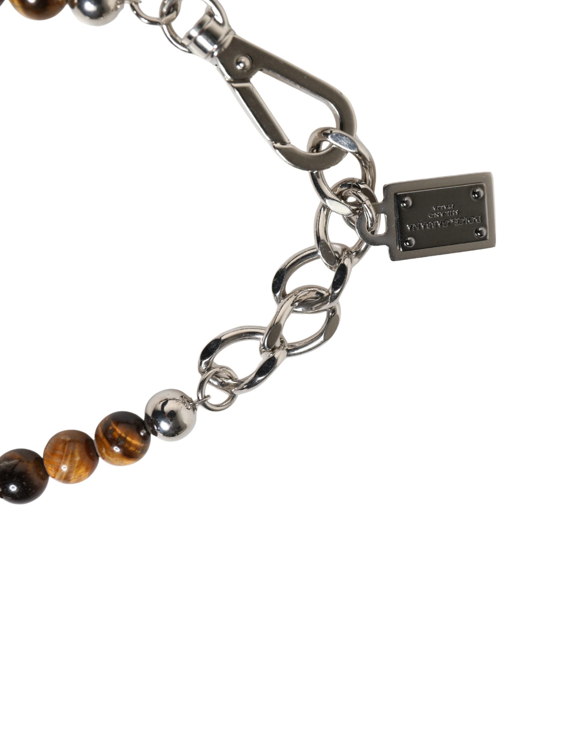 Armband aus silberfarbenem Messing mit Kettengliedern, Perlen, Edelsteinen und DG-Logo
