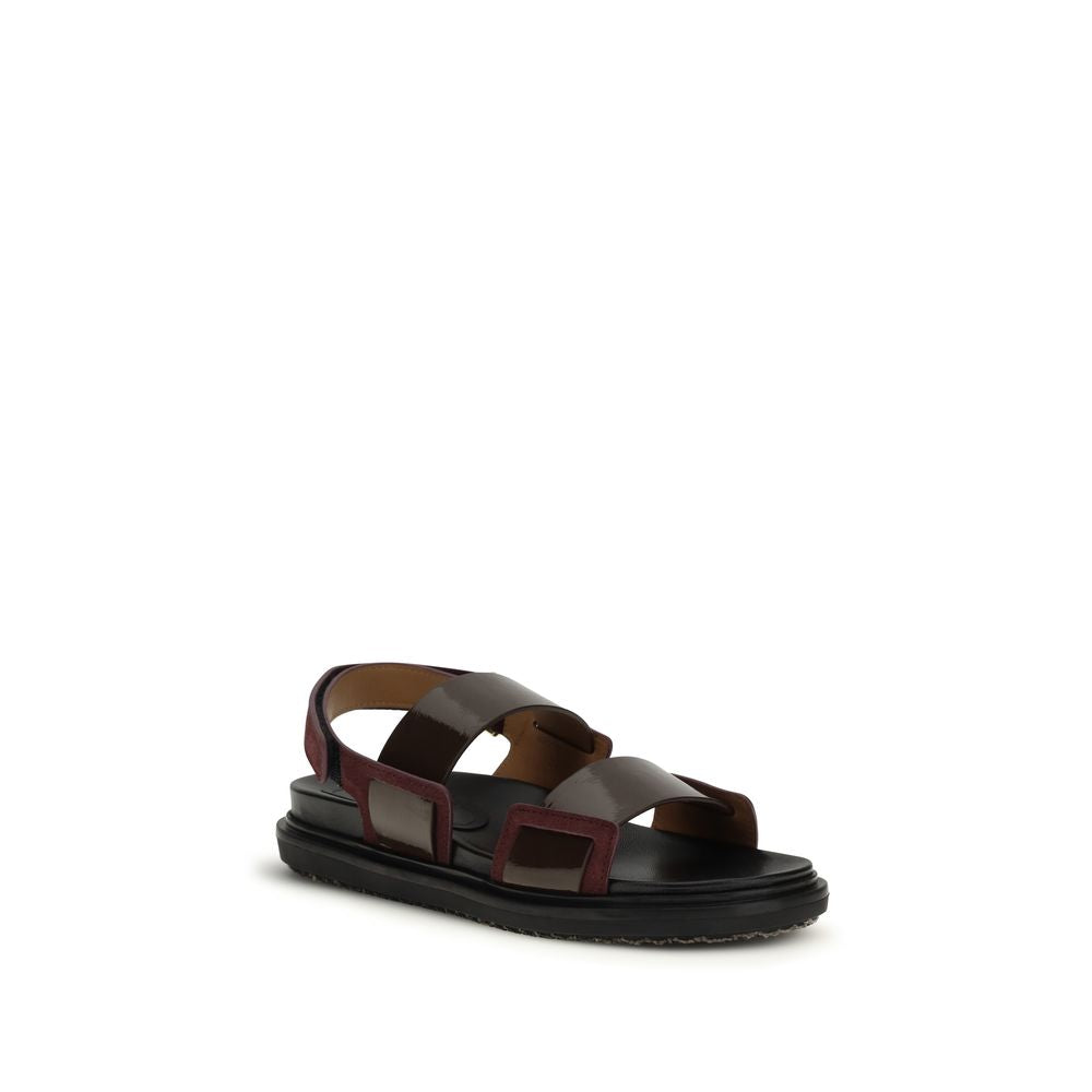 Sandalen mit Riemen aus schwarzem Kalbsleder Bos Taurus