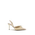Décolleté in seta beige con tacco alto