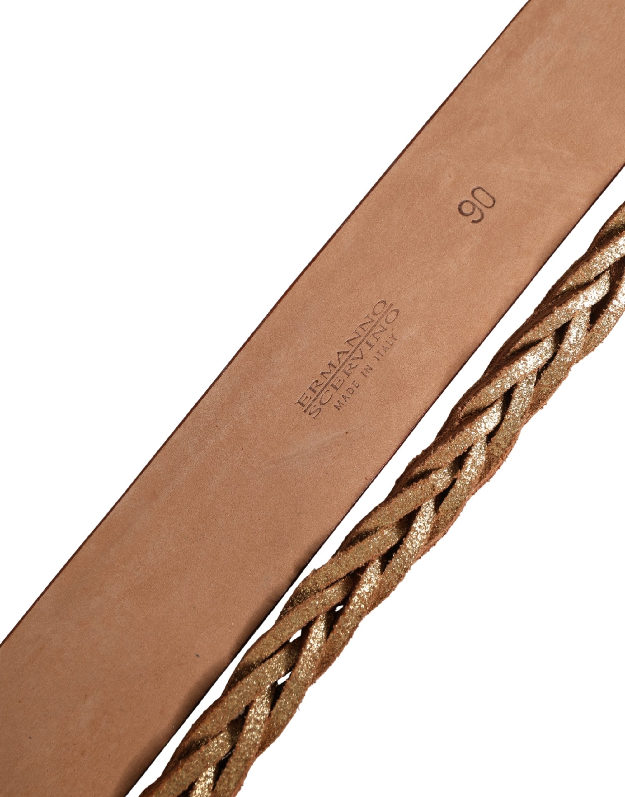 Geflochtener Gürtel aus braunem Leder mit Metallschnalle