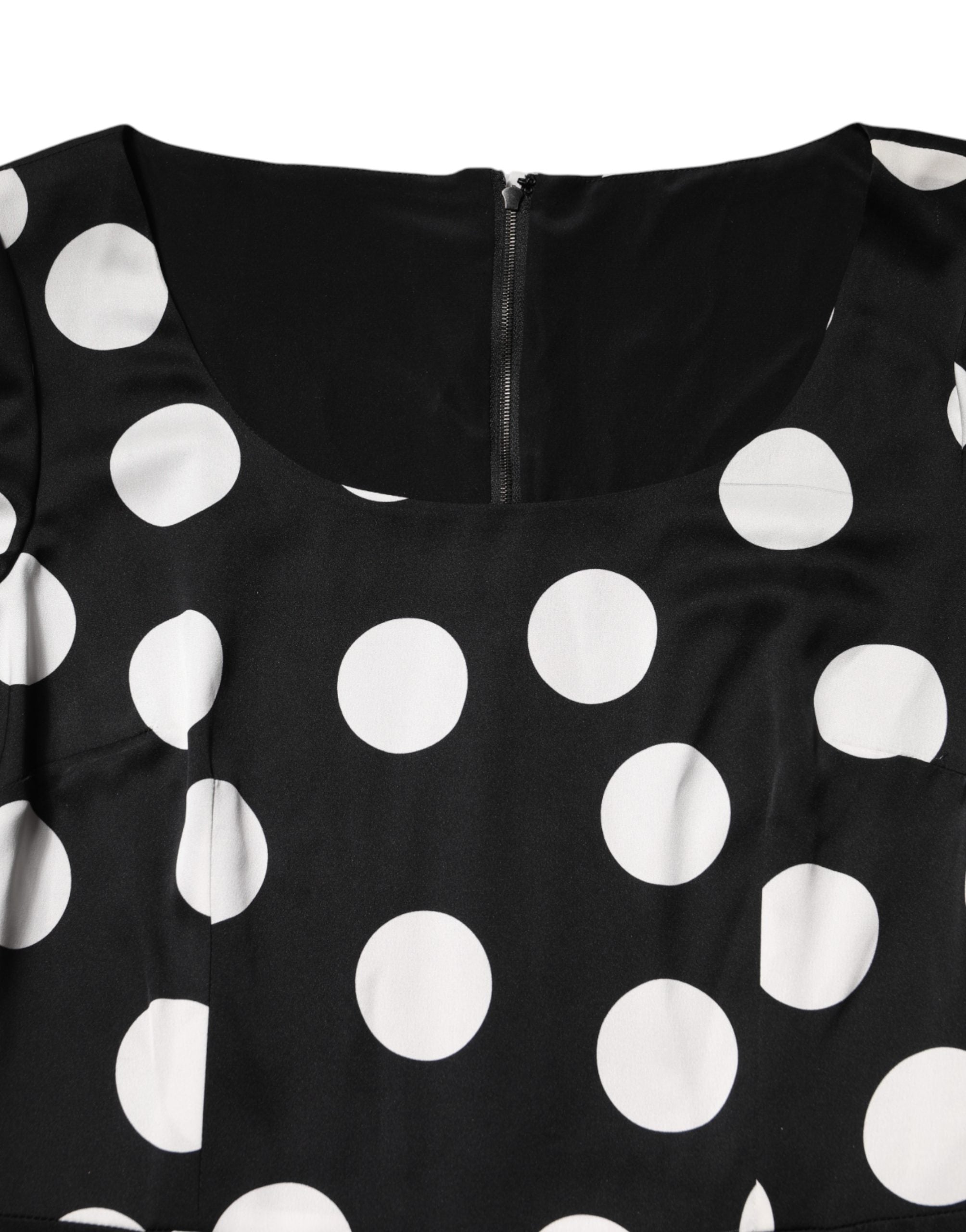 Schwarzes, weiß gepunktetes Seidenetui-Midikleid