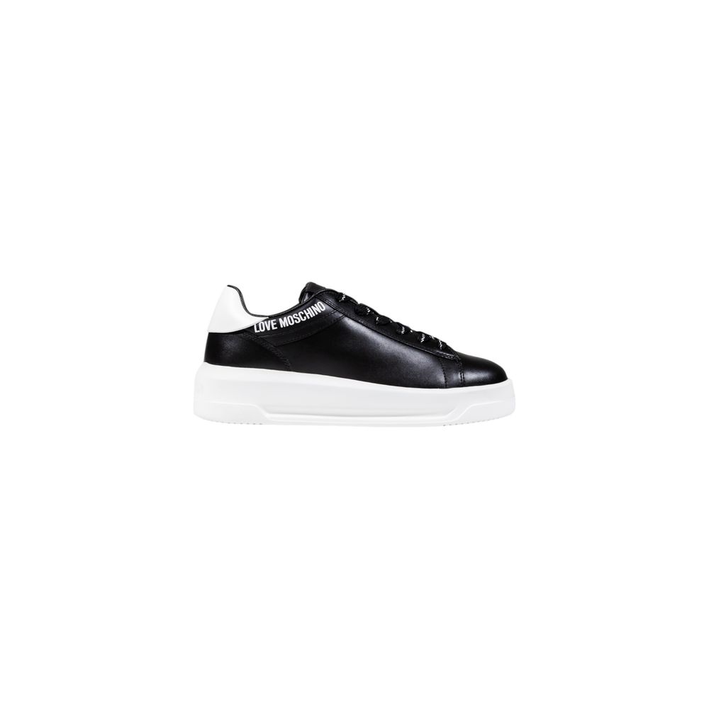 Schwarz-weiße klobige Sneaker aus Synthetik