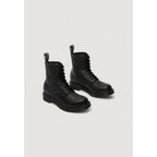 Schwarze Leder-Schnürstiefel