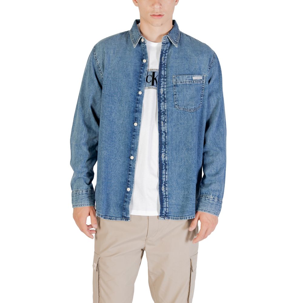 Blaues Jeanshemd