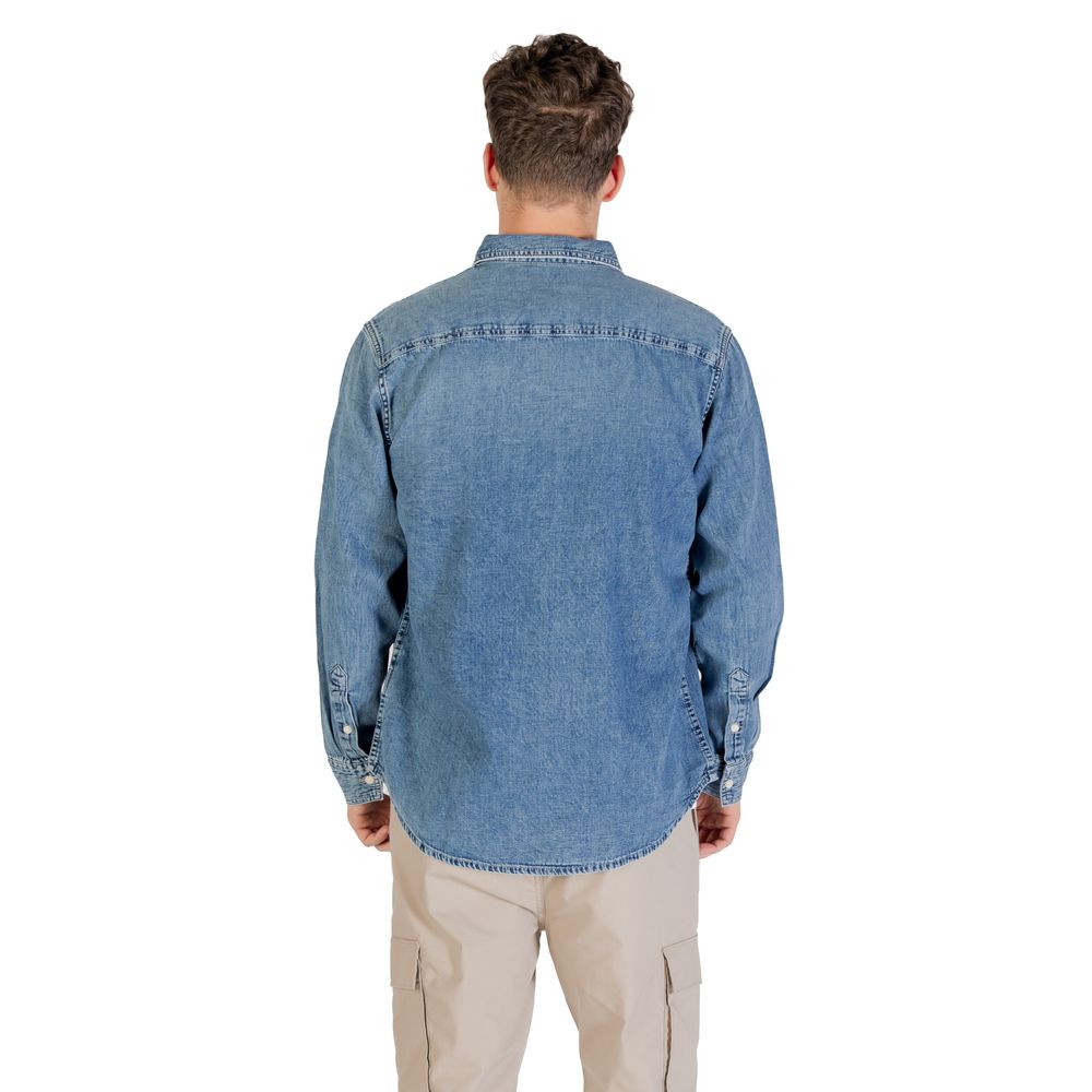 Blaues Jeanshemd