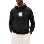 Schwarzer Hoodie aus recycelter Baumwolle