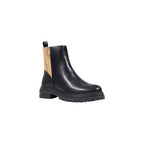 Schwarze Stiefeletten aus Polyethylen