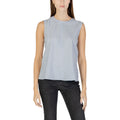 Blaue Baumwoll-Tanktops