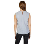 Blaue Baumwoll-Tanktops