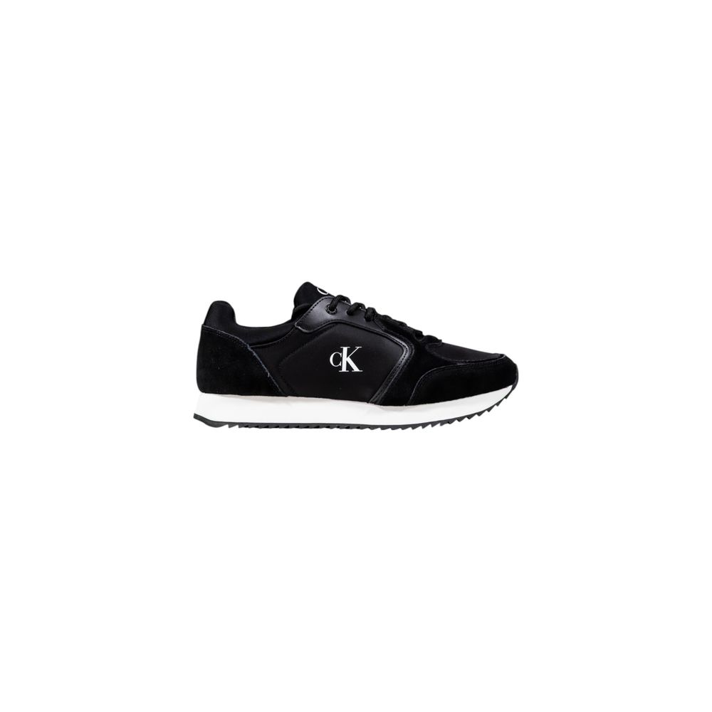 Schwarze Sportschuhe aus Polyamid