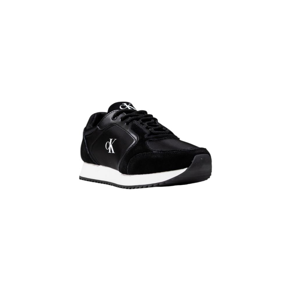 Schwarze Sportschuhe aus Polyamid