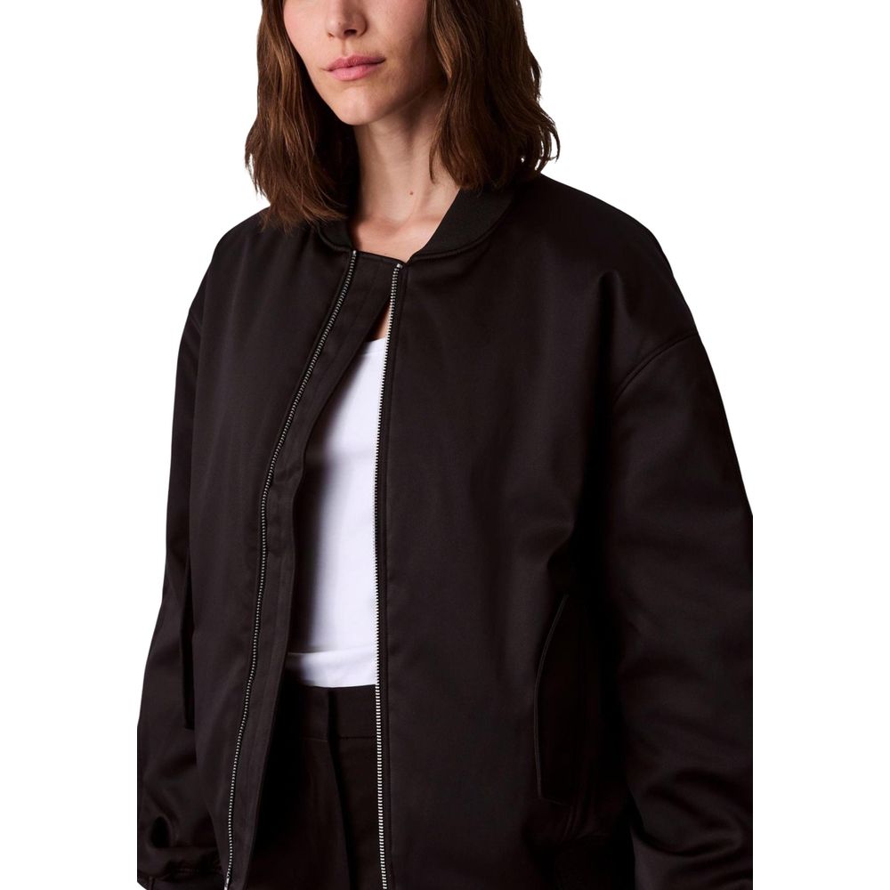 Bomberjacke aus recyceltem schwarzem Polyester