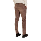 Braune lässige Baumwollhose