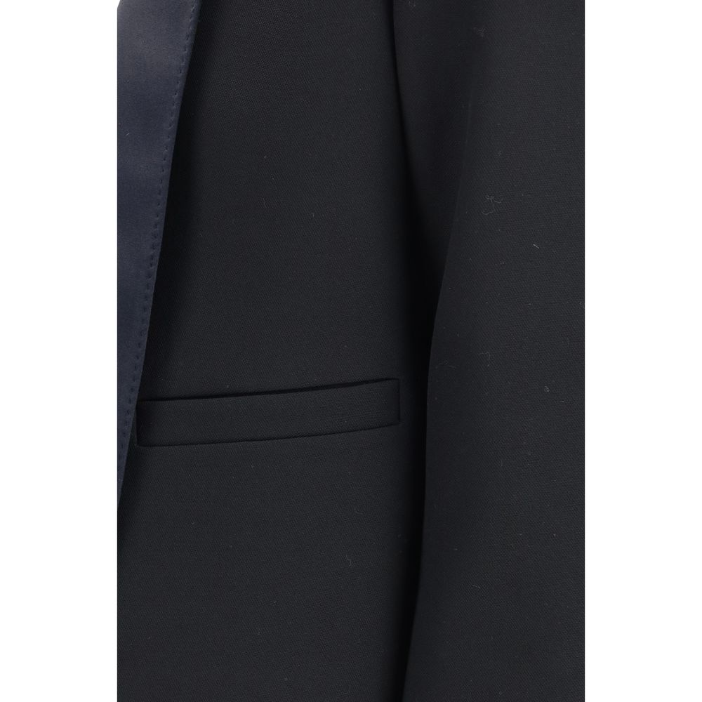 Schwarze Wolljacke