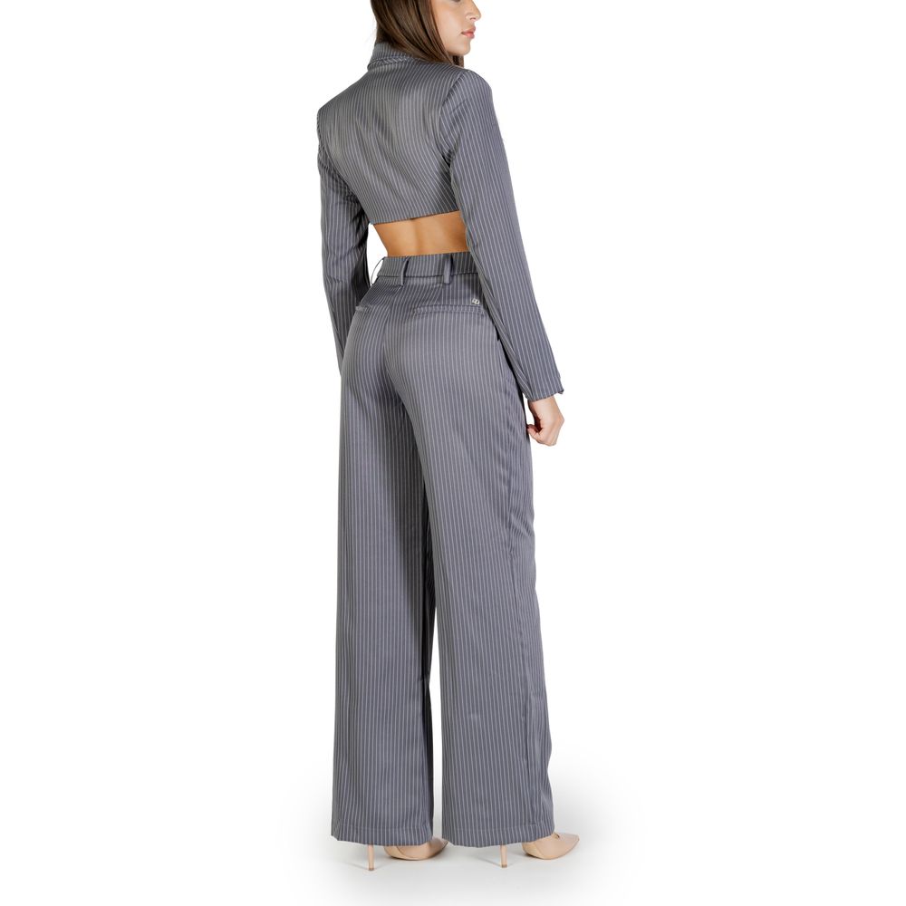 Grauer Polyester-Overall