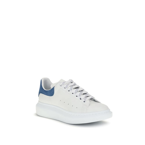 Sneaker aus weißem Kalbsleder mit Plateau