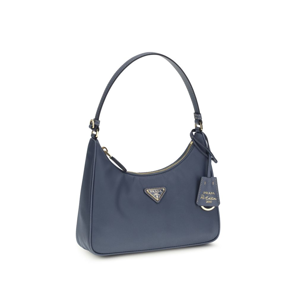 Schultertasche aus recyceltem Polyamid in Blau