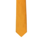 Orangefarbene Seidenkrawatte