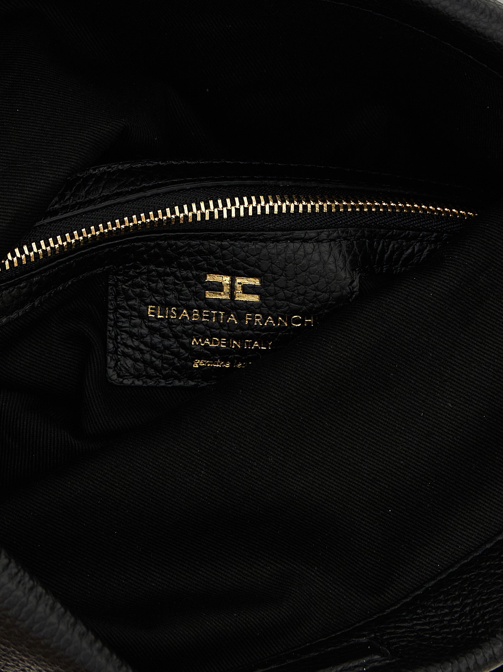Schultertasche aus schwarzem Kalbsleder