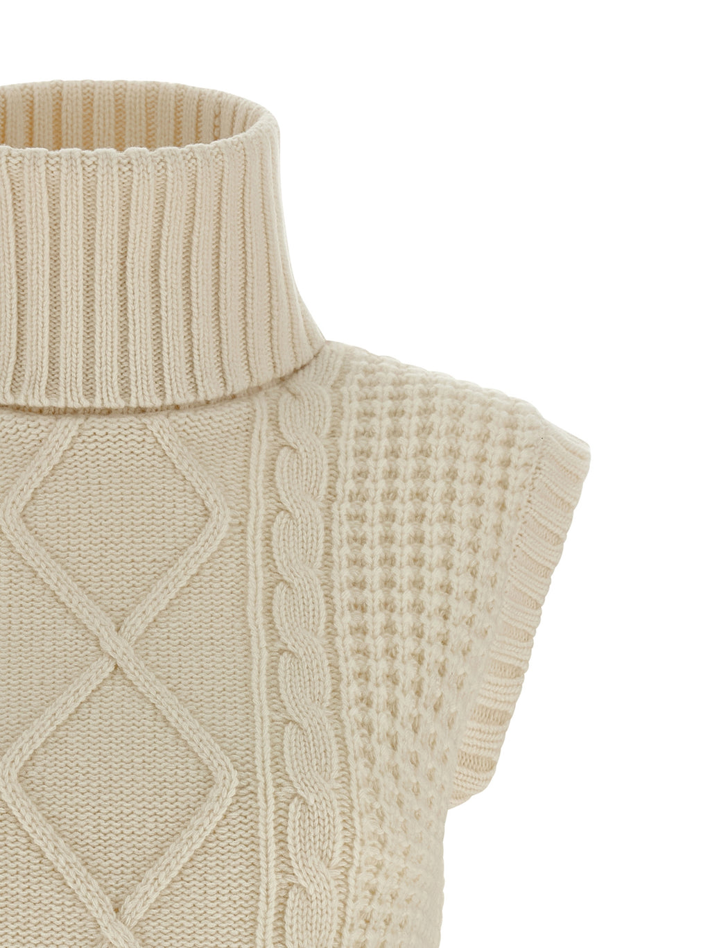 PERFECT MOMENT White Merino Wool Sleeveless Jacket