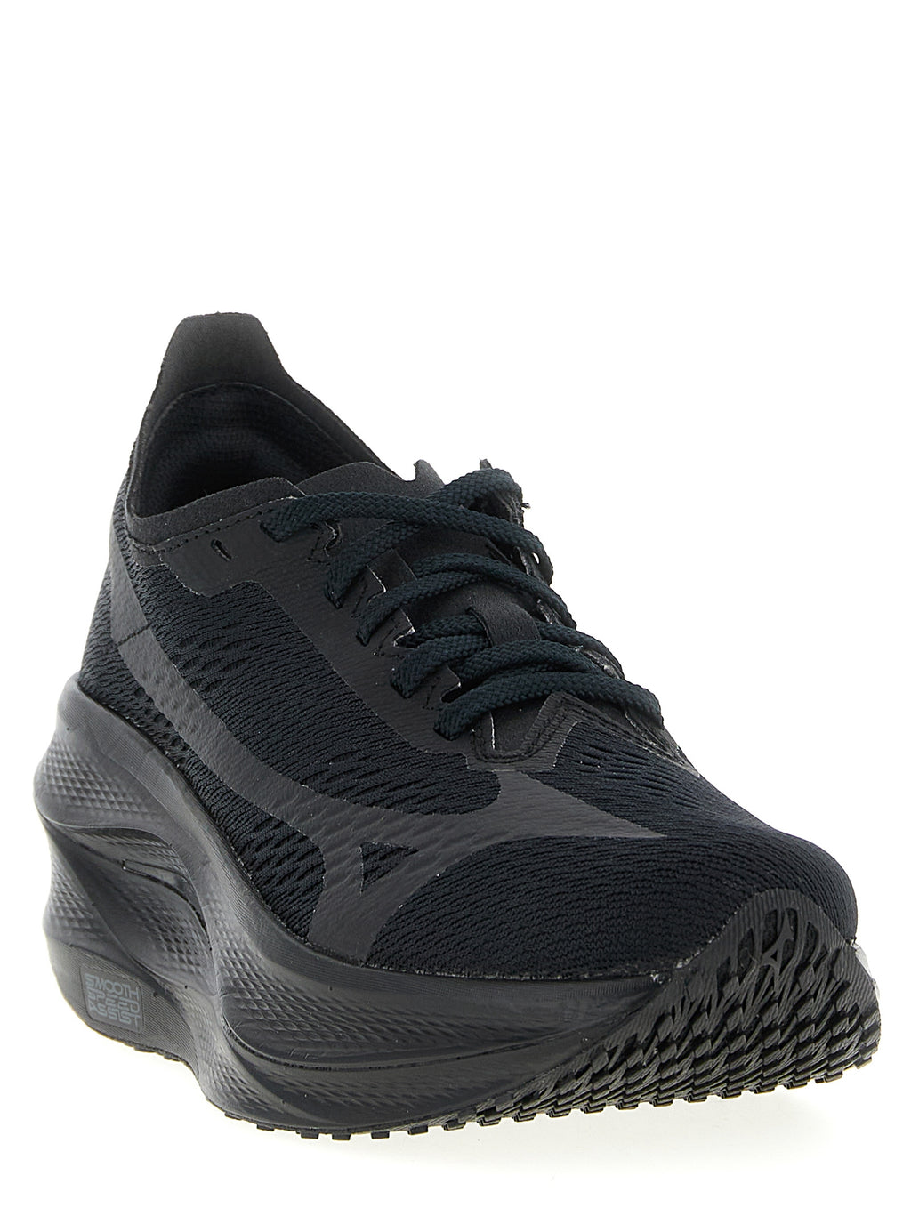 Schwarze synthetische Sportsneaker