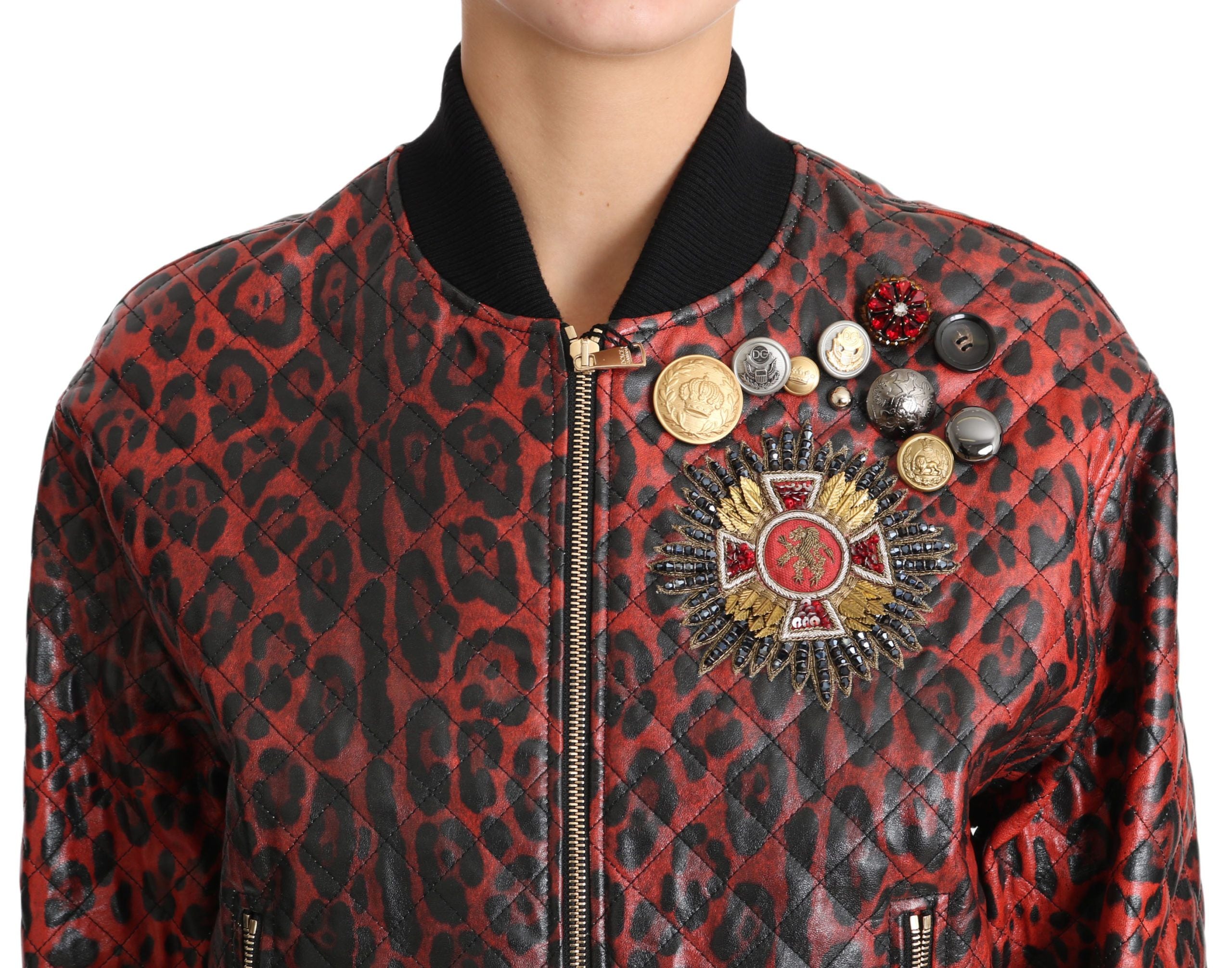 Rote Leopardenknopf-Kristall-Lederjacke
