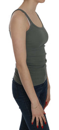 Grünes ärmelloses Spaghettiträger-Top