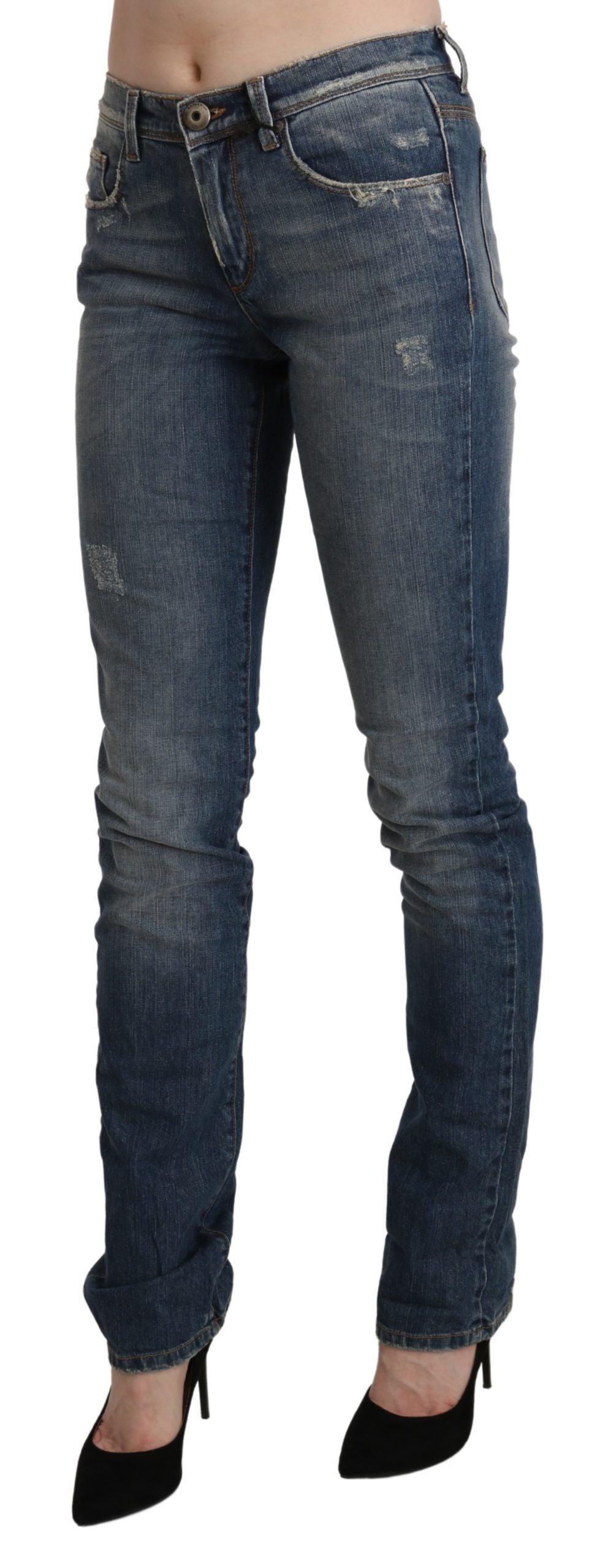 Blaue gewaschene Skinny-Jeans mit mittlerer Bundhöhe