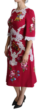 Rotes besticktes Etuikleid mit Blumenmuster, Midi