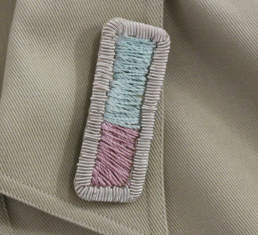 Beige ärmellose Bluse
