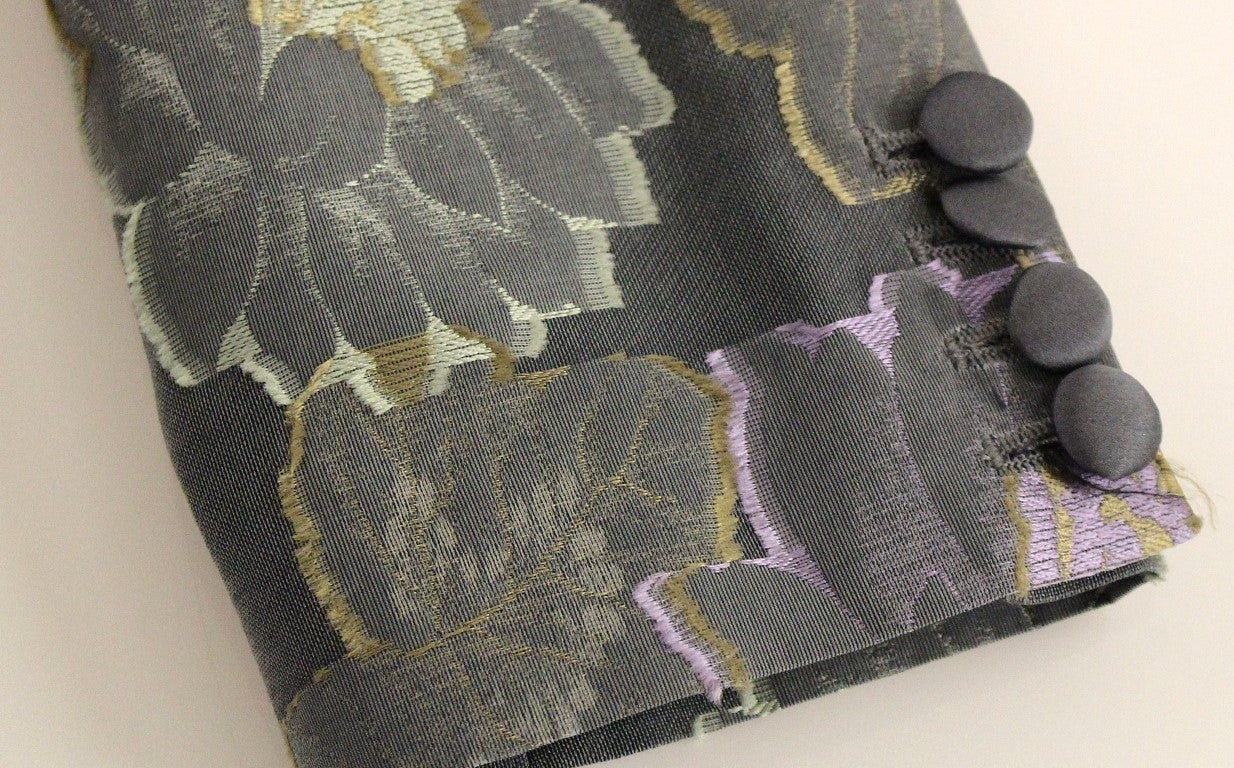 Mehrfarbiger Blazer aus Seide mit Blumenmuster und Baumwolle
