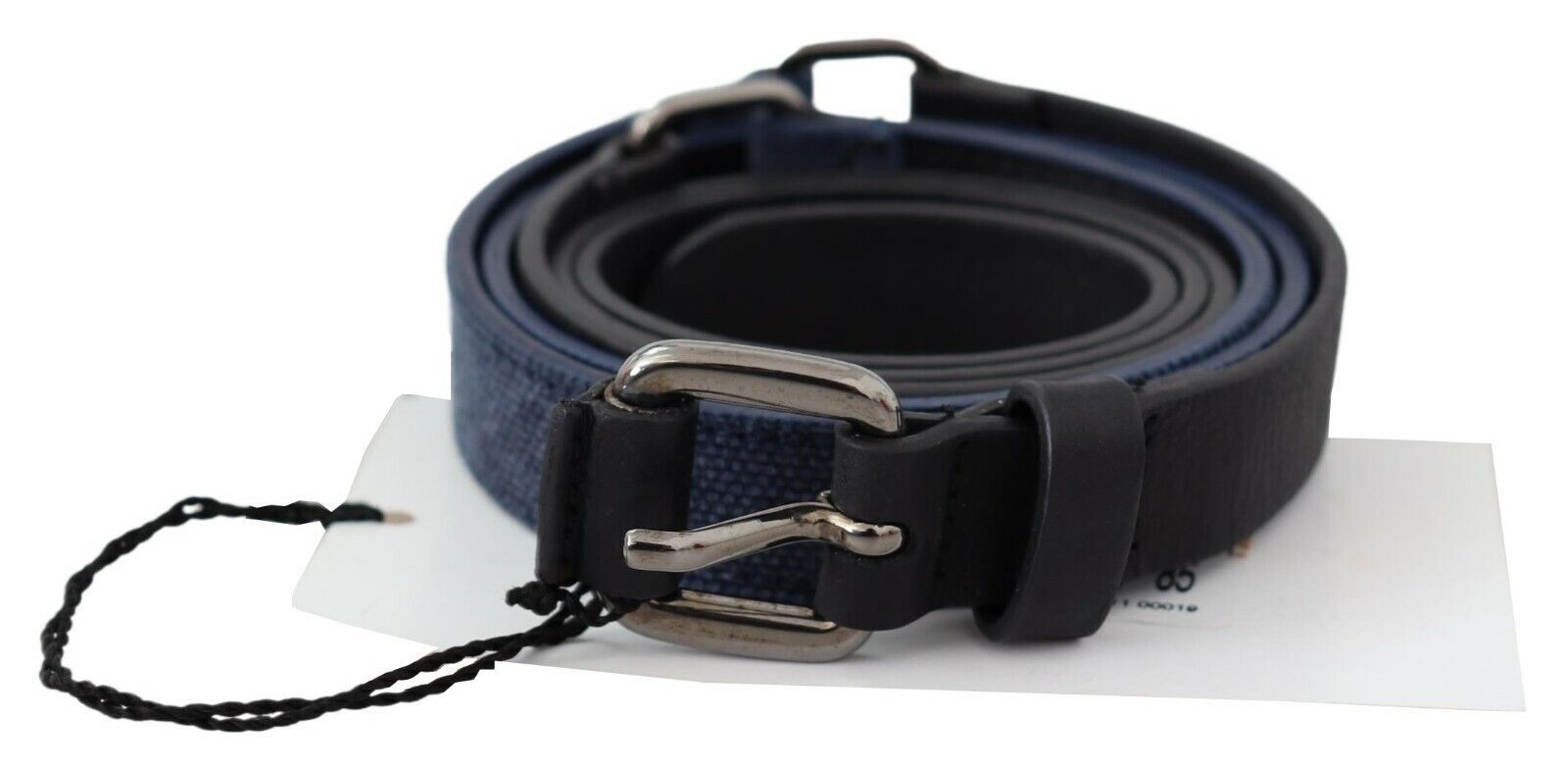 Schwarzer blauer Ledergürtel mit silbernem Logo