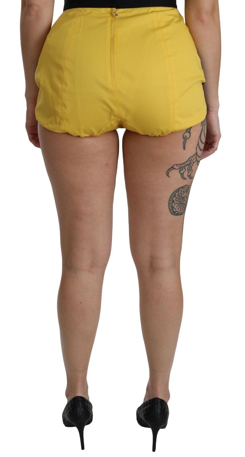 Gelbe, schwarze Baumwoll-Hotpants mit Schmucksteinen