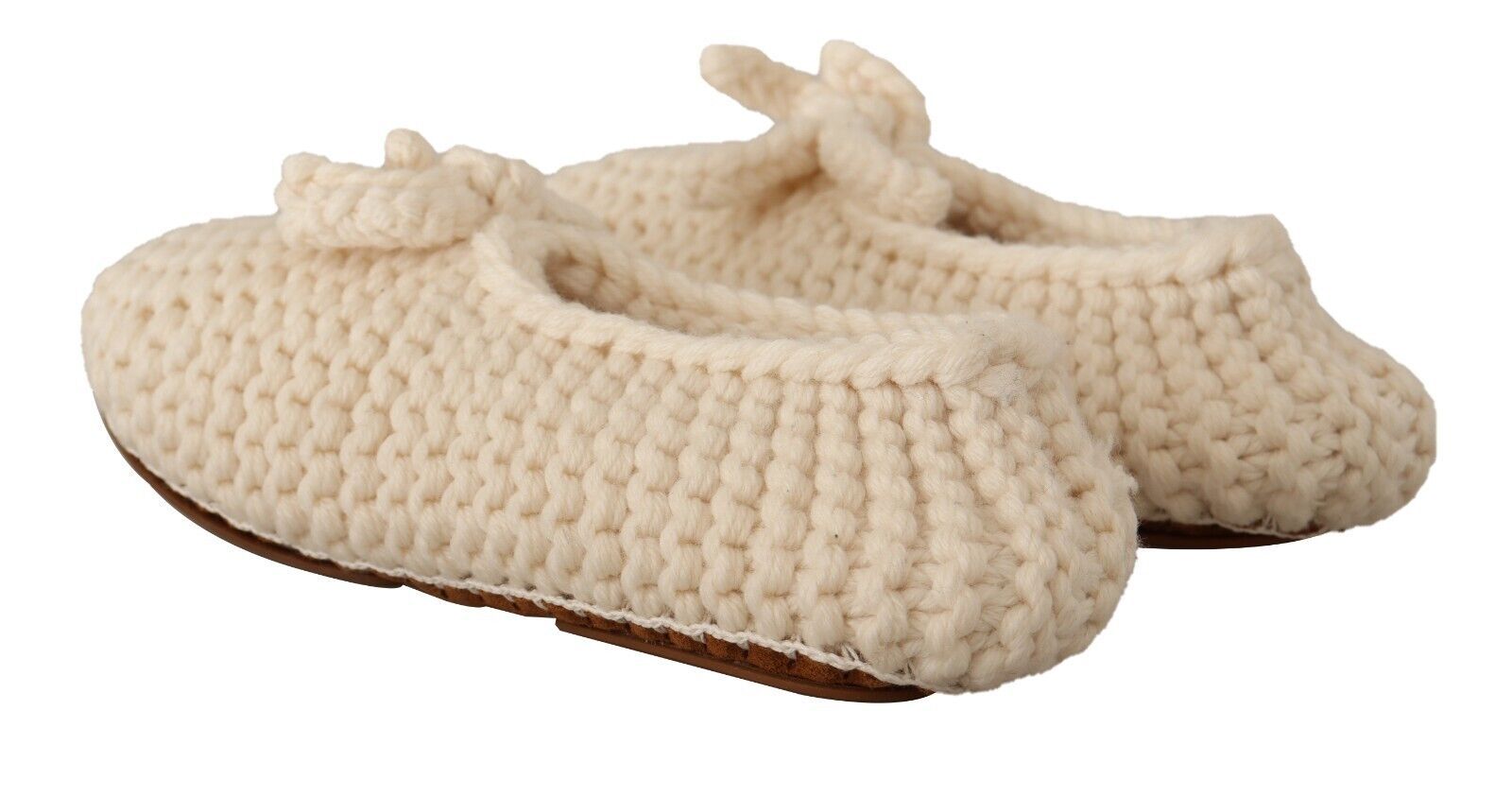 Weiße Slip-On Ballerinas aus Strickwolle
