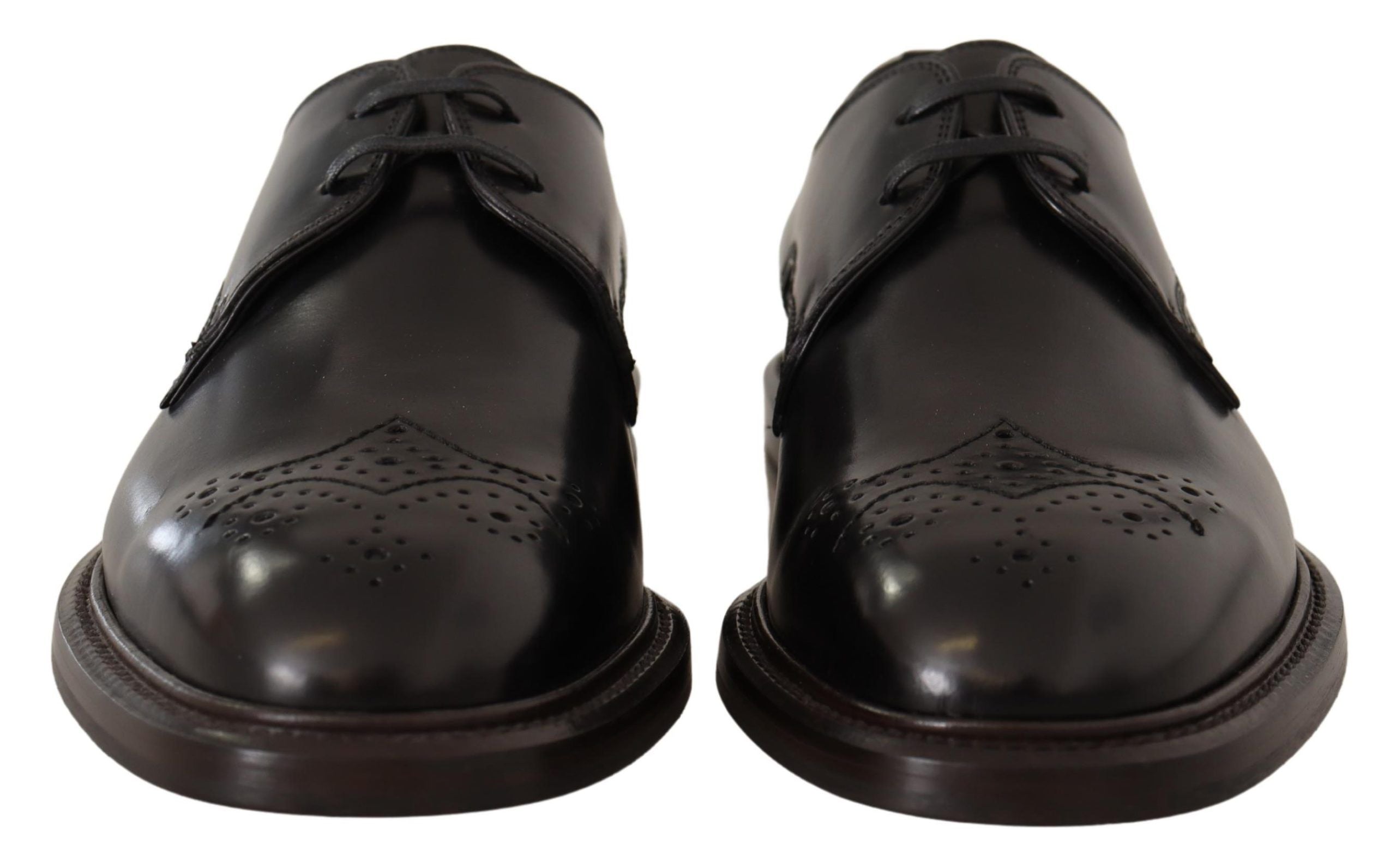 Derby-Schuhe aus schwarzem Leder