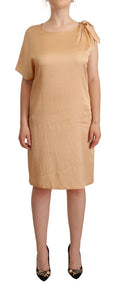 Beiges One-Shoulder-Shiftkleid in Knielänge