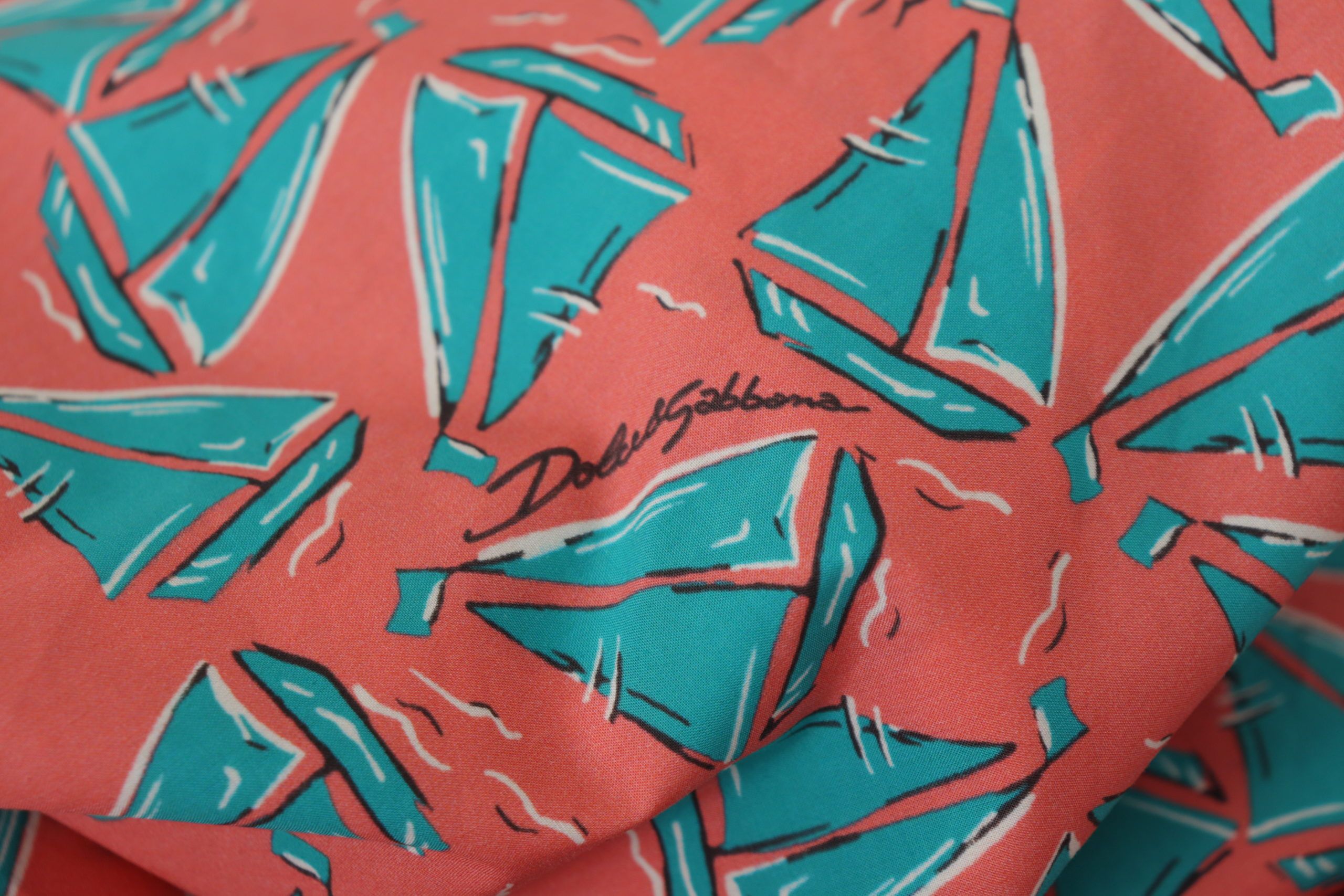 Baumwoll-T-Shirt mit Pink Sail Boat Print