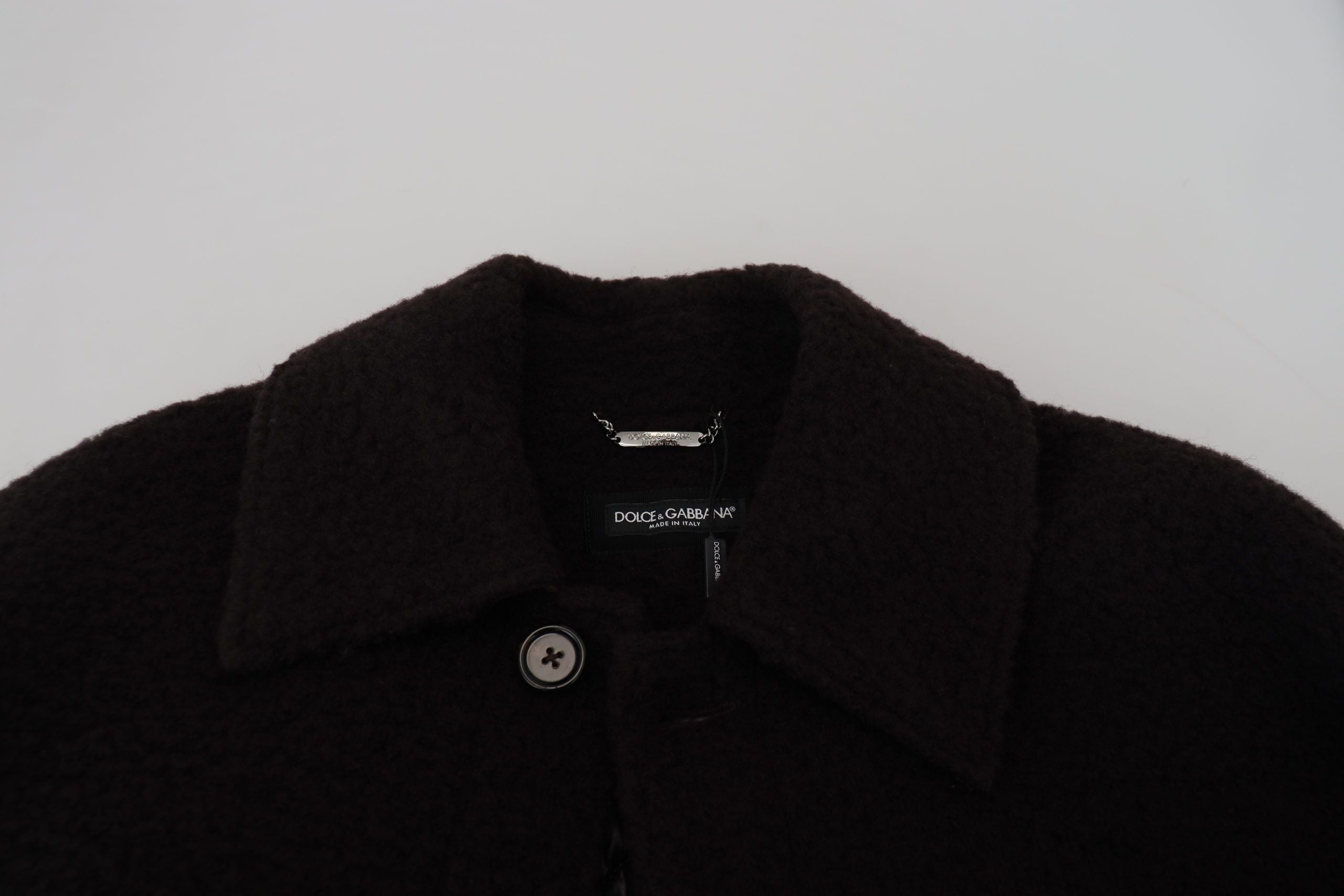 Schwarzer Alpaka Trenchcoat mit Knopfleiste