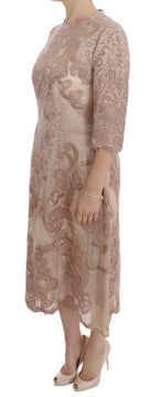 Pinkfarbenes Seidenkleid mit Spitzenstickerei