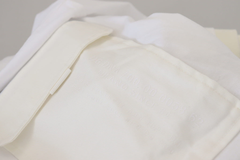Weißes Kurzarm-T-Shirt mit Pattentasche