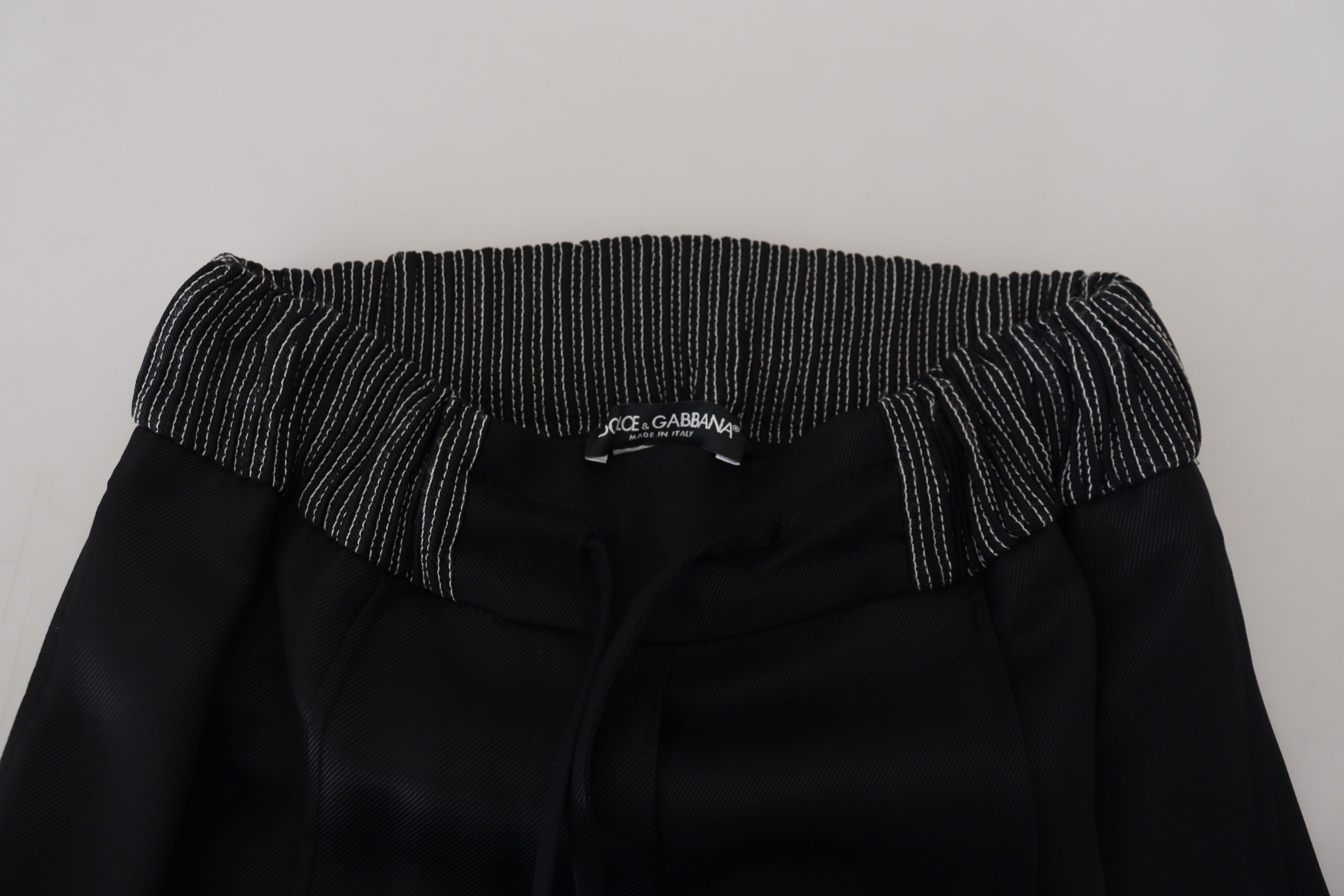 Schwarze Baumwollhose mit geradem Schnitt