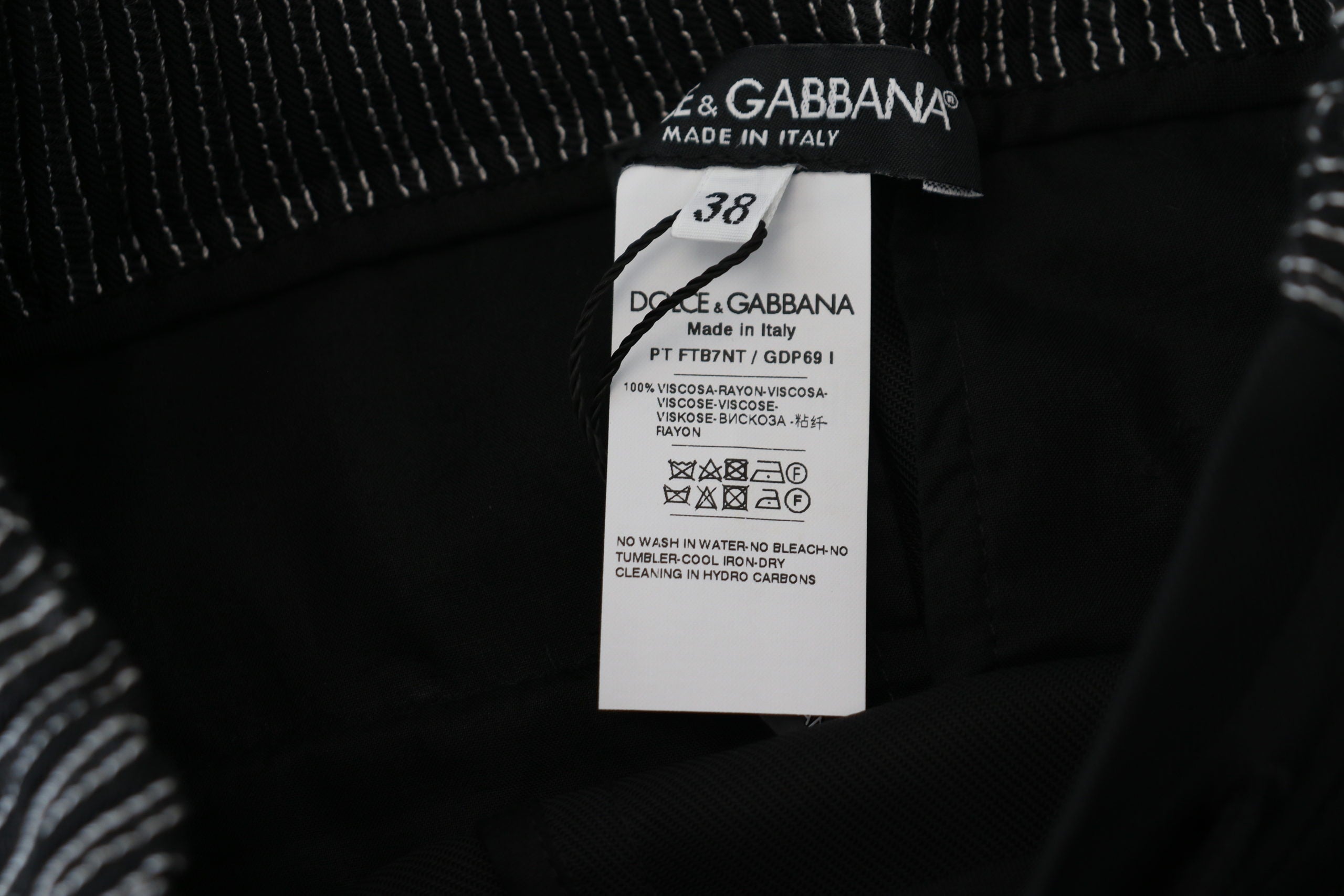 Schwarze Baumwollhose mit geradem Schnitt